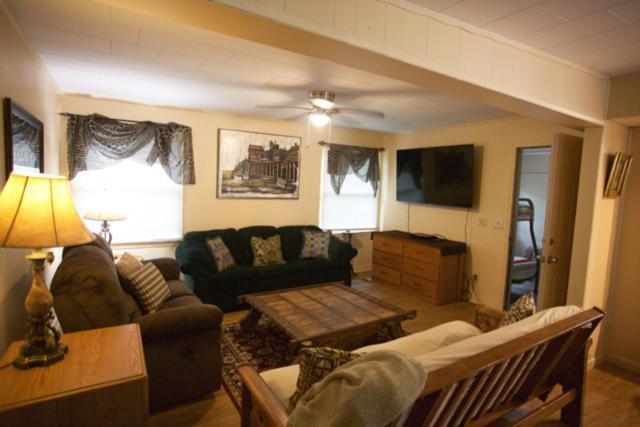 Winter Rentals - Eureka Springs, Beaver Lake Area - Two 4 Bd Full Houses And A 1Bd Unit מראה חיצוני תמונה